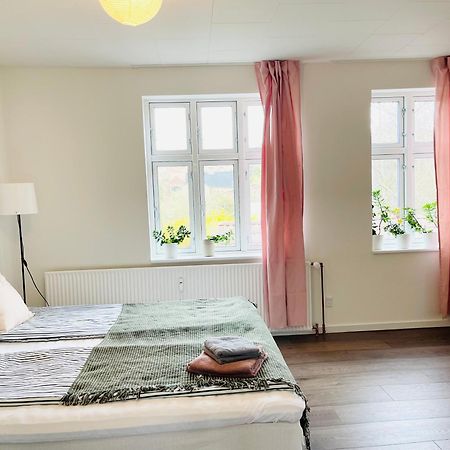 Scandinavian Apartment Hotel - Lunden 1 - Central 3 Bedroom Apartment On Two Floors Horsens Exterior foto